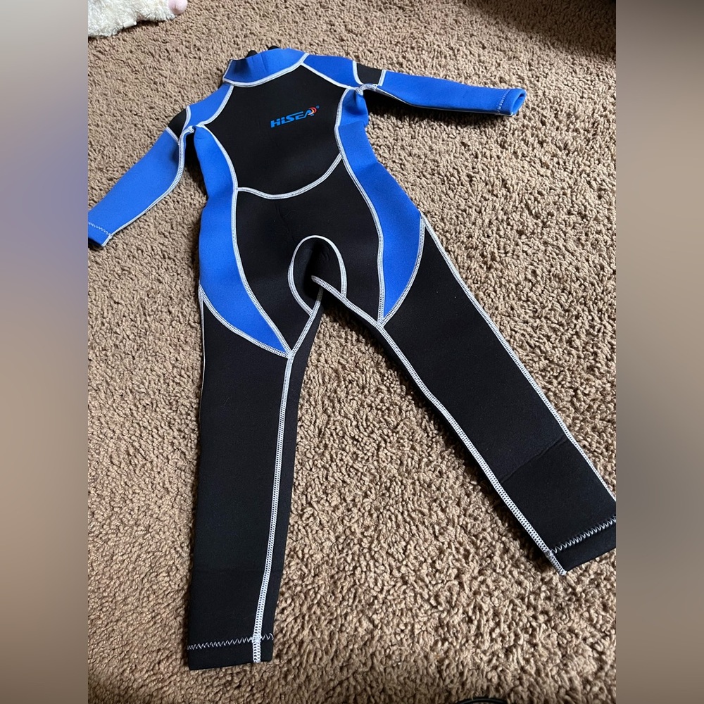 Hisea Black and Blue Children’s Wetsuit